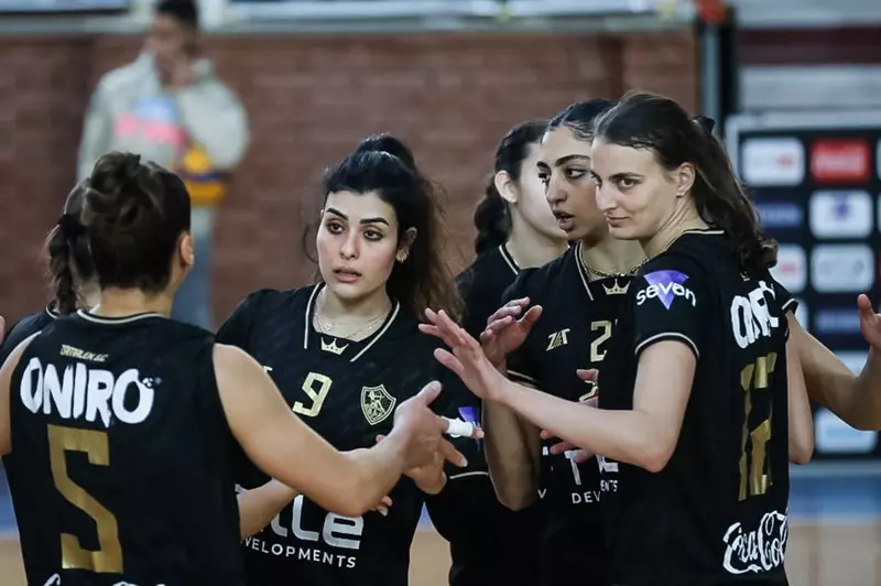 فريق الكرة الطائرة للسيدات بنادي الزمالك